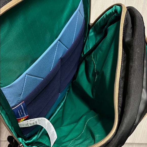 Cotopaxi Vaya 18L Backpack - CADA Dia - Black 18L Laptop Bag - Picture 4 of 4